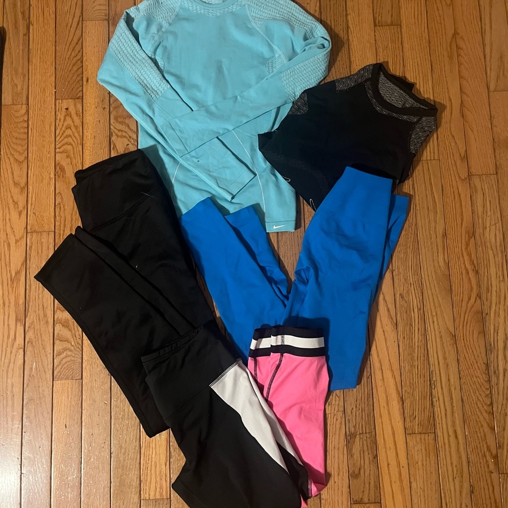 Athletic Apparel Set with Tops and Leggings
